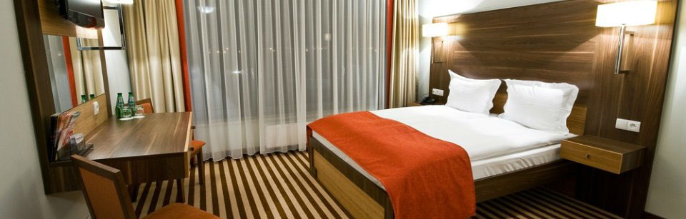 POZNANSKI готелі в Польщі Познані апартаменти ресторан заходу