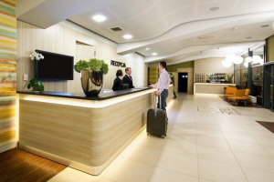 POZNANSKI готелі в Польщі Познані апартаменти ресторан заходу