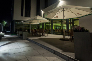 POZNANSKI готелі в Польщі Познані апартаменти ресторан заходу